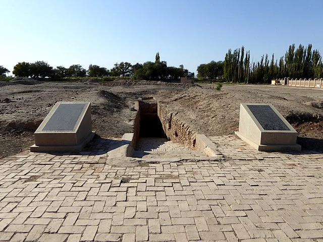 Artifacts and Cultural Significance of Astana Cemetery