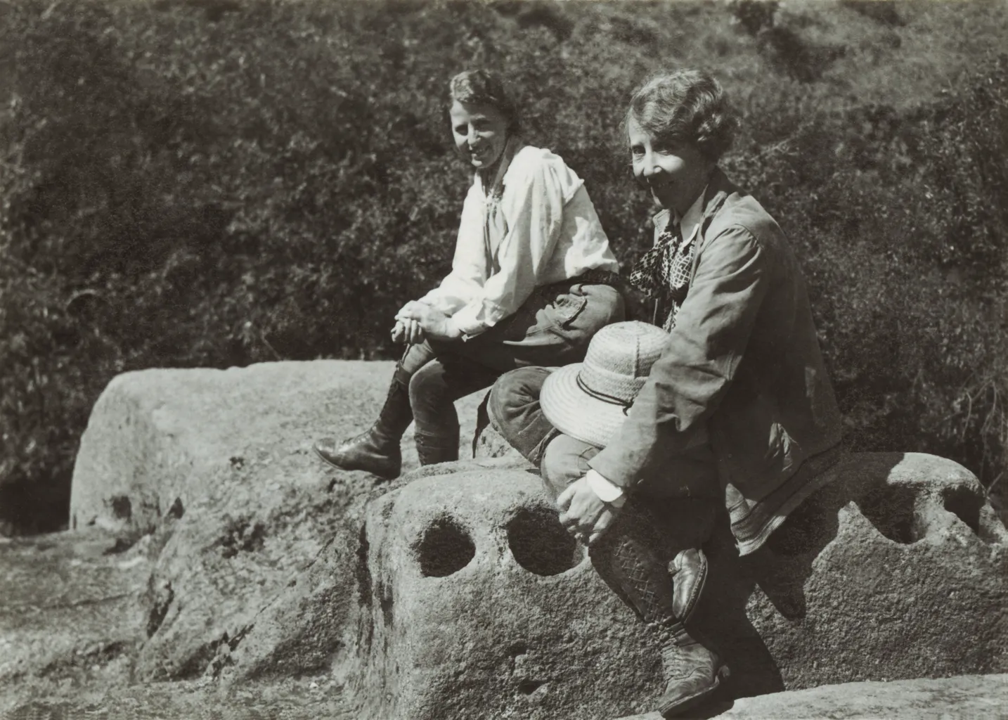 Bodil Christensen and Helga Larsen