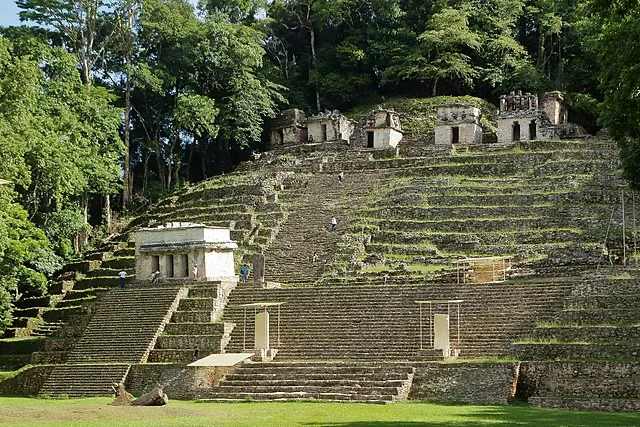 Bonampak 4