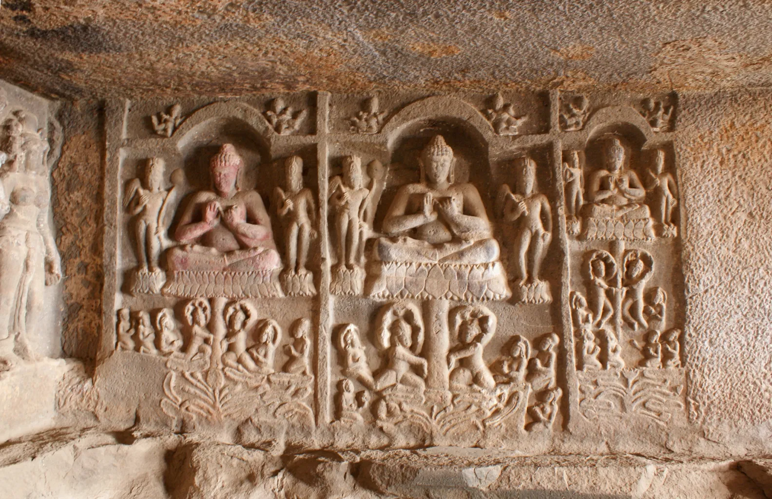 Kuda Caves 1