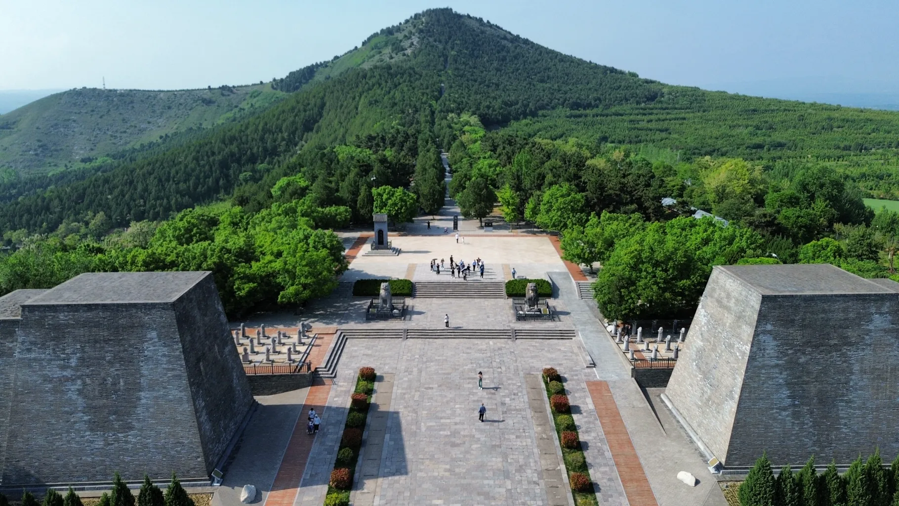 Qianling Mausoleum 28