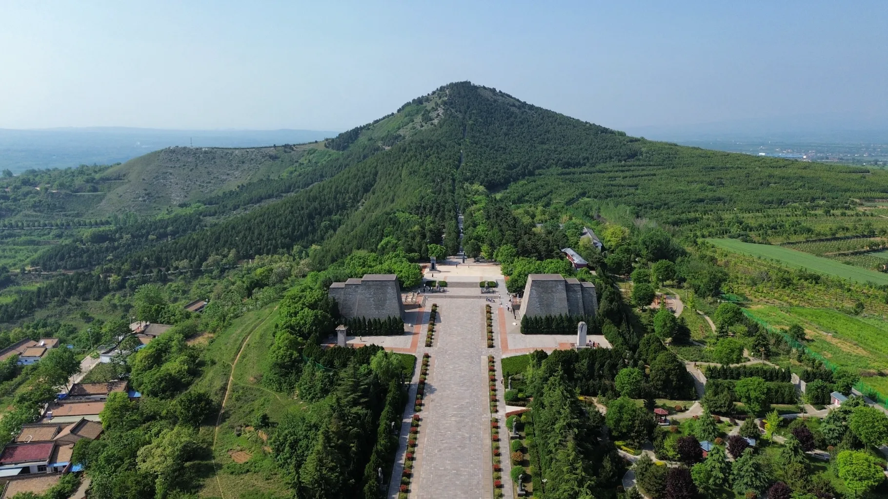 Qianling Mausoleum