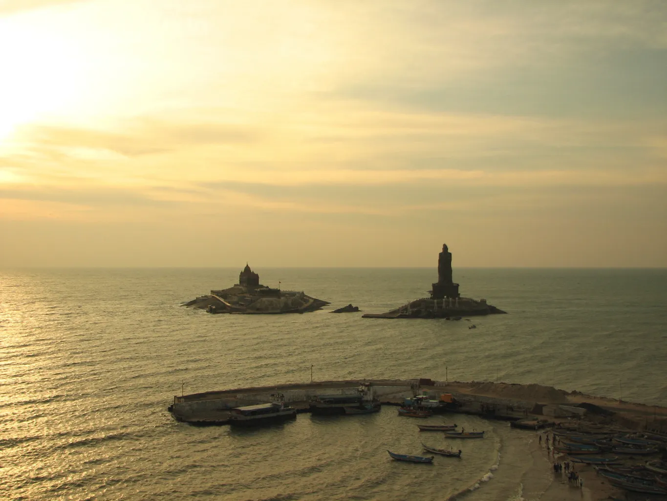 Thiruvalluvar Statue 1