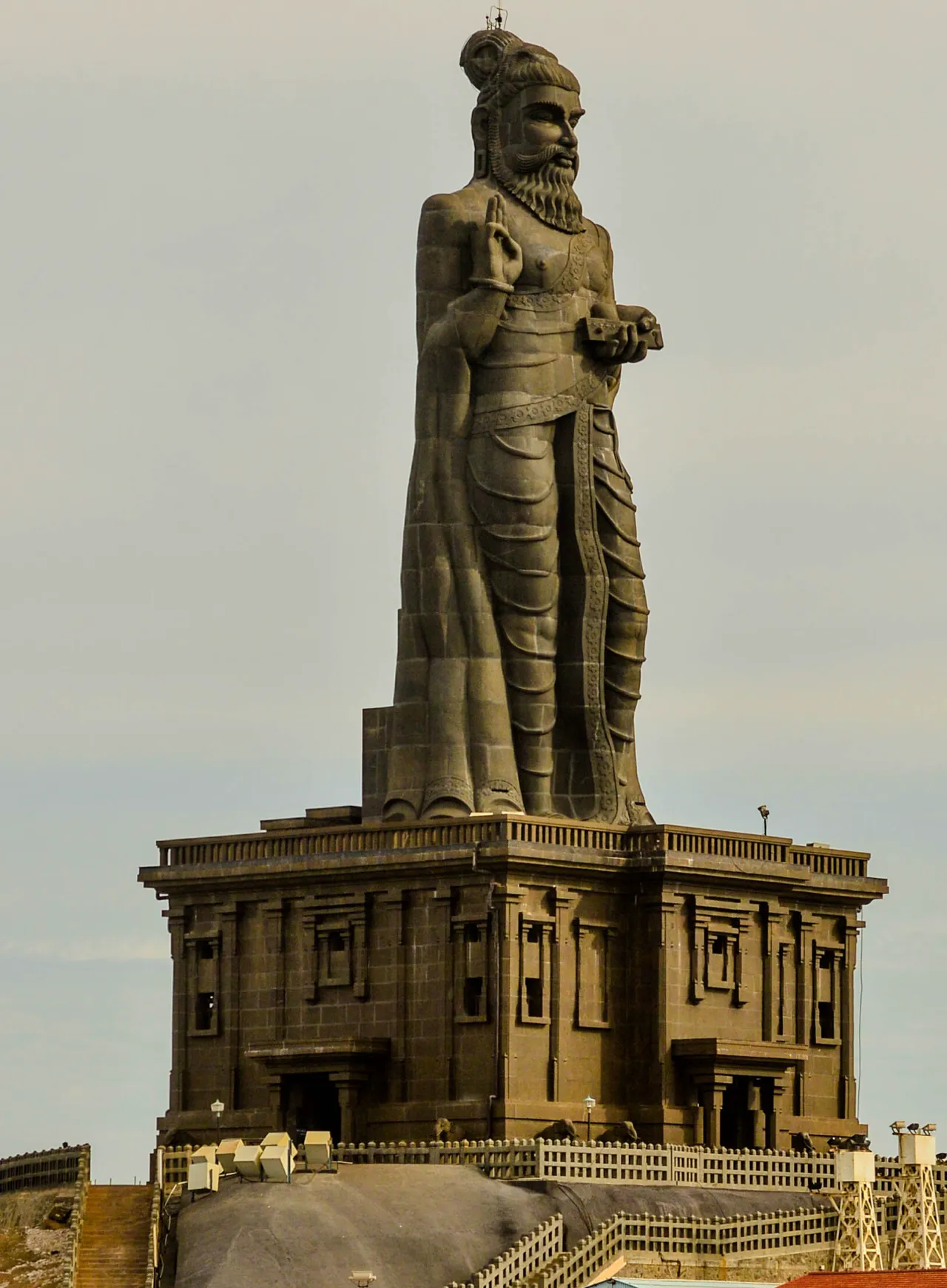 Thiruvalluvar Statue 5