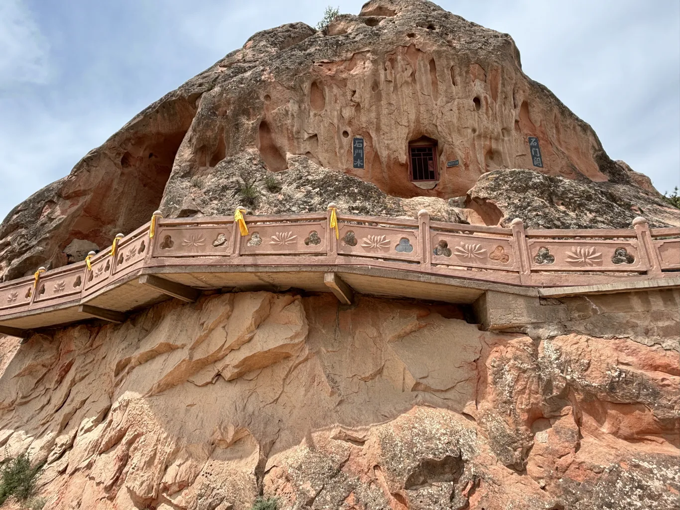 Xumishan Grottoes 29