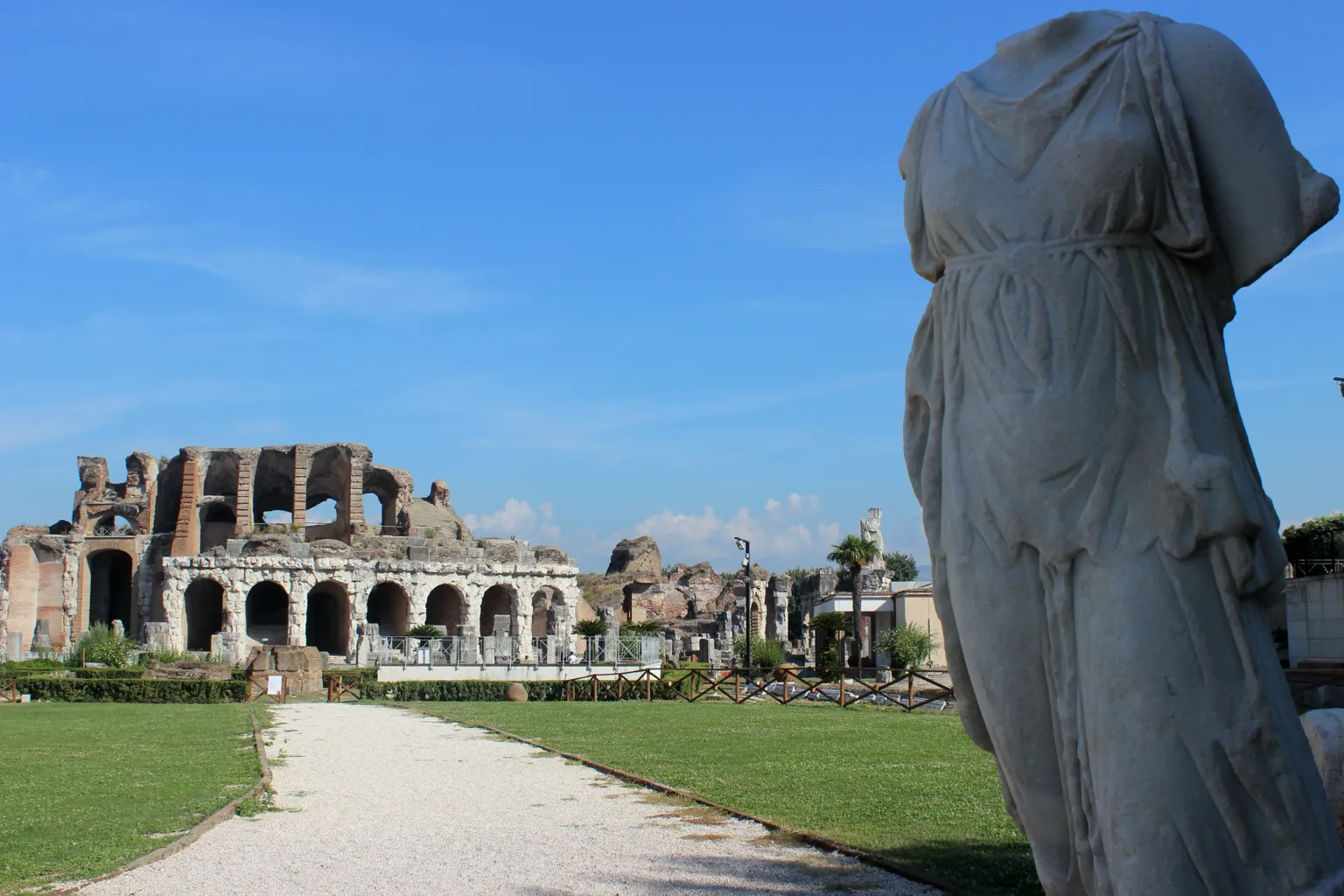 Amphitheatre of Capua 6