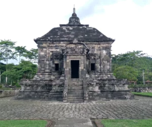 Banyunibo Temple 5