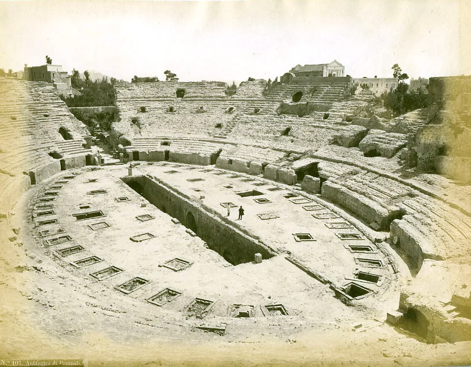 Flavian Amphitheater (Pozzuoli) 4