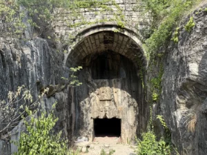 The Huan Tui Stone Chamber Tomb