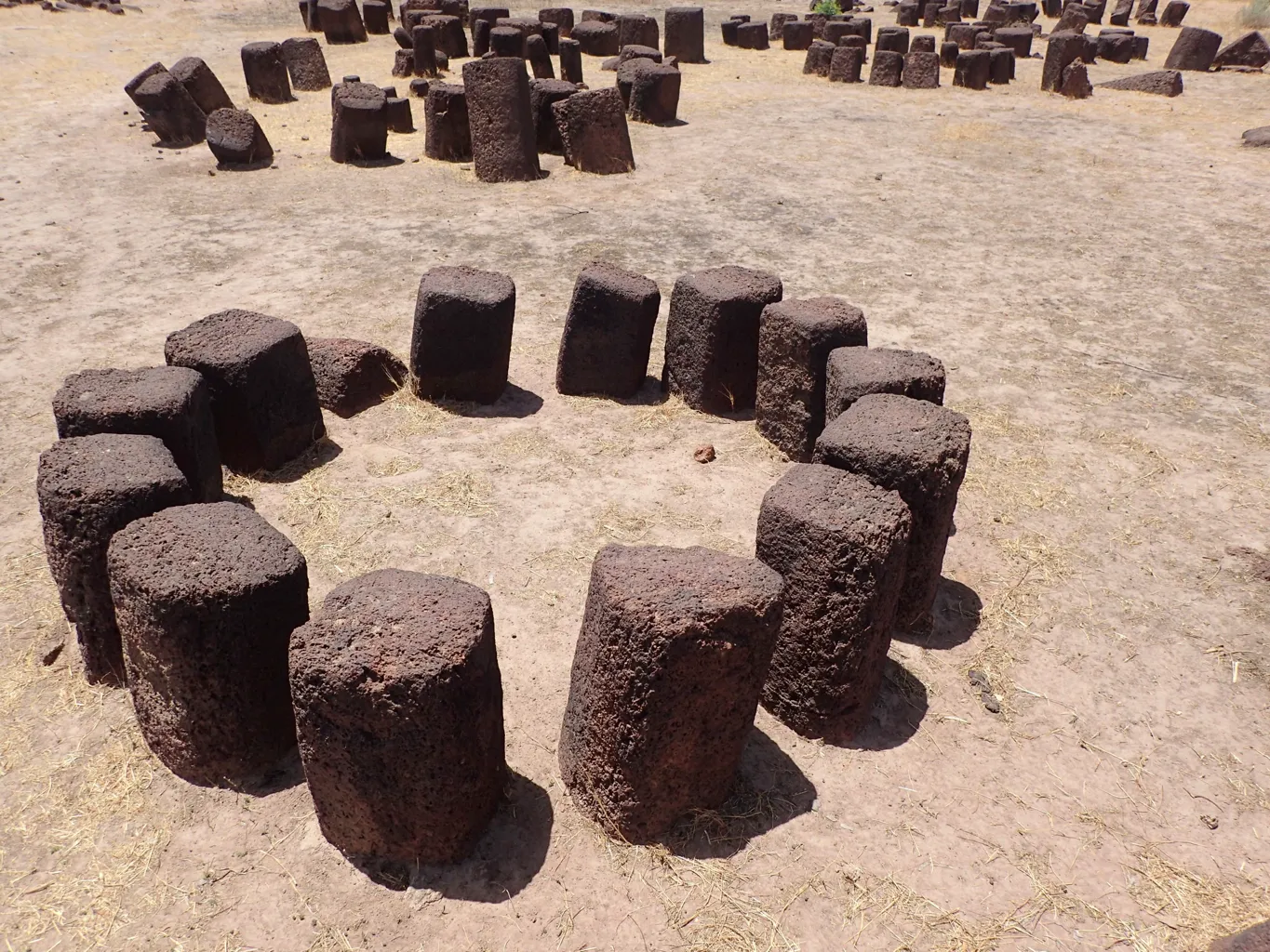 Sine Ngayene stone circles