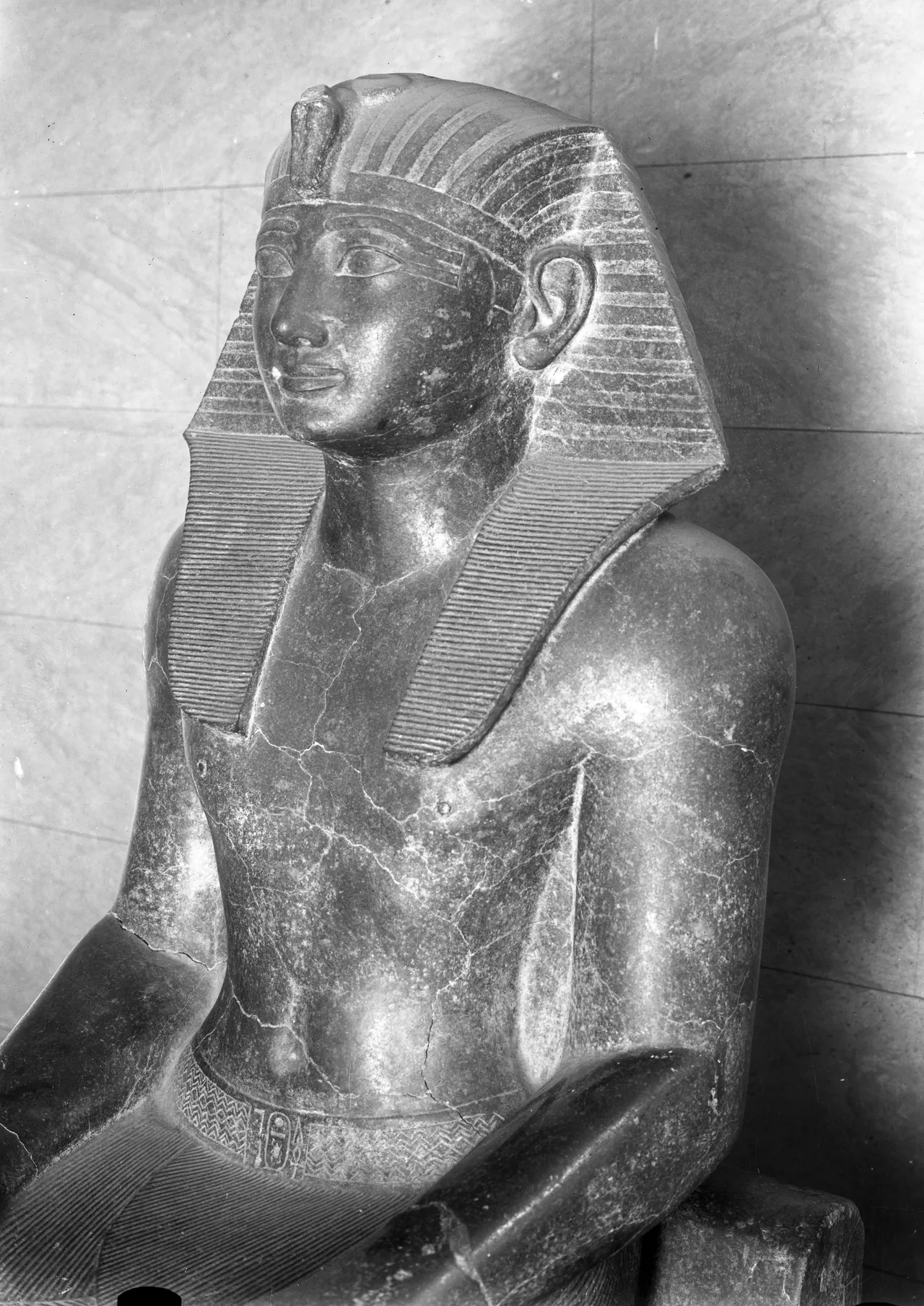 Statue of Tuthmosis III 4