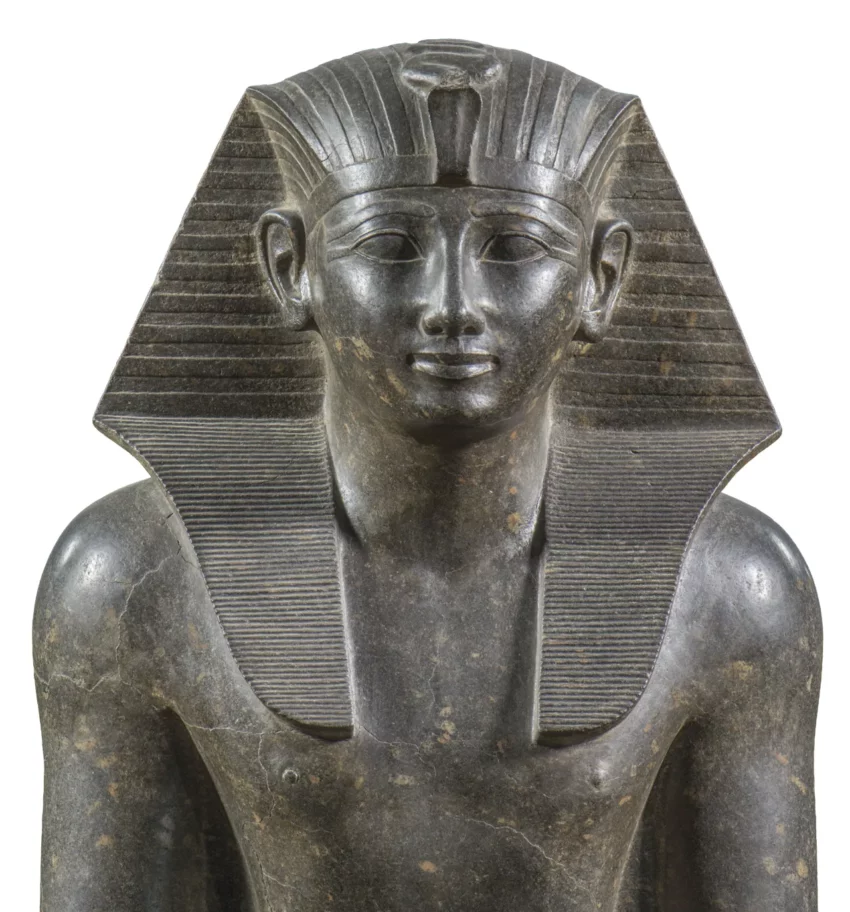 Statue of Tuthmosis III 6