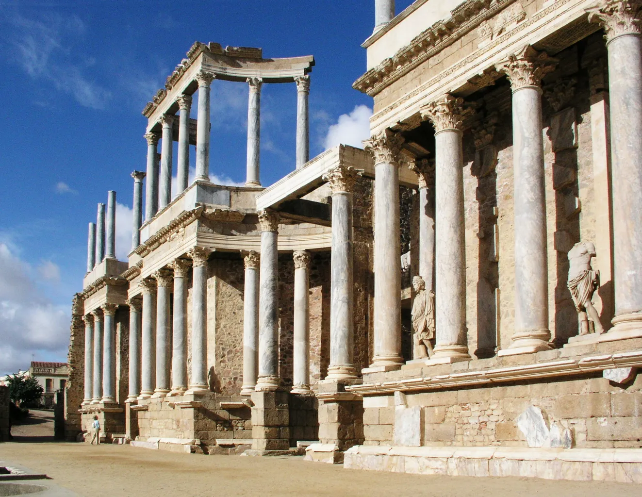 The Roman Theatre of Mérida 4