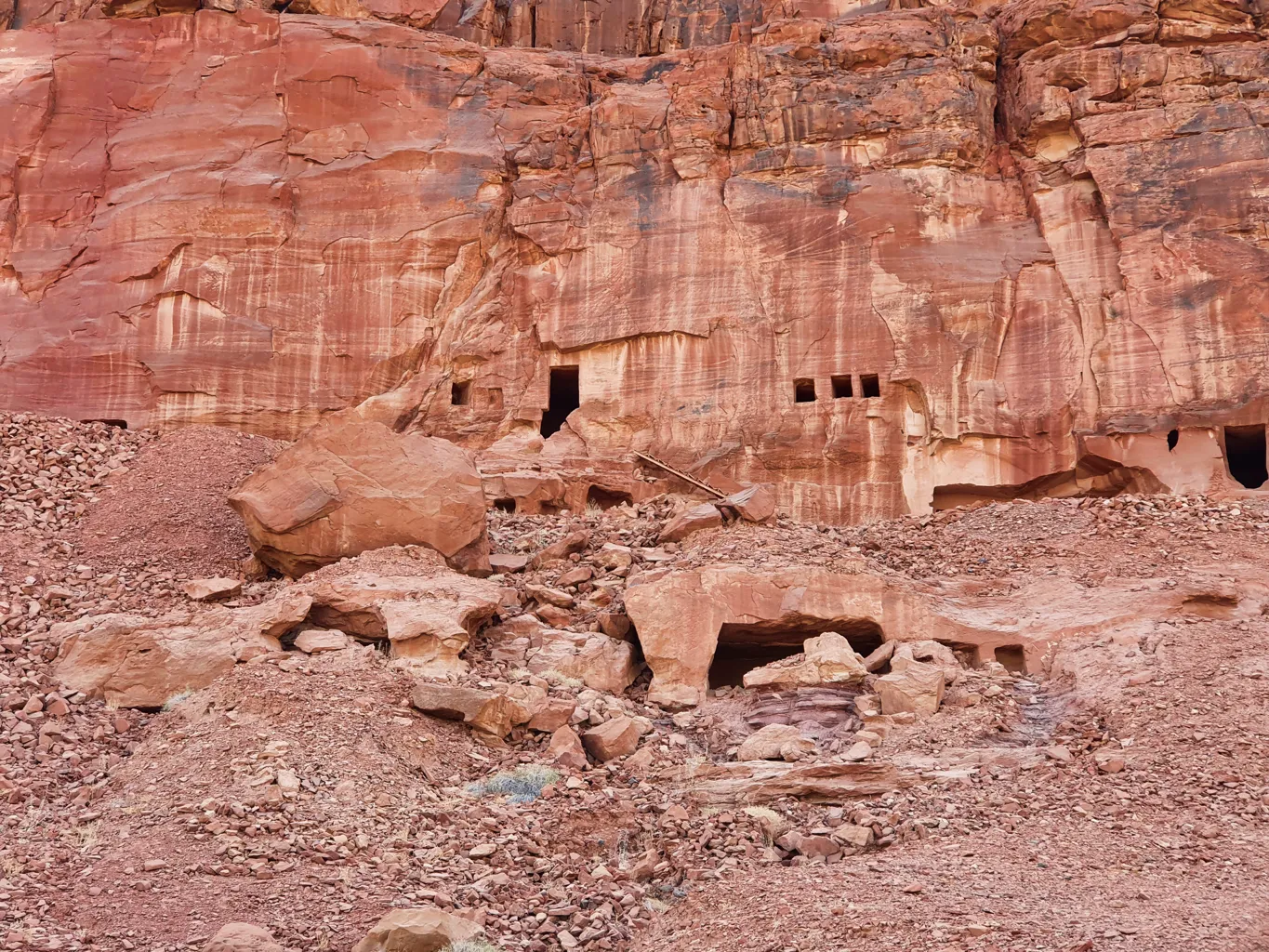 Lion tombs of Dedan 5