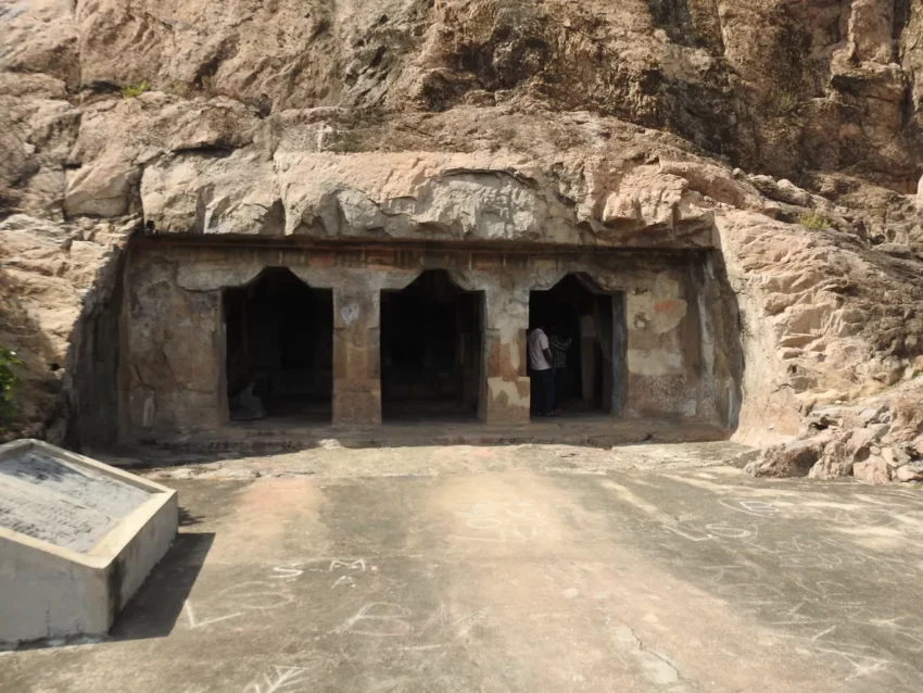 Mamandur rock cut caves 2