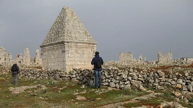 Tomb of bara