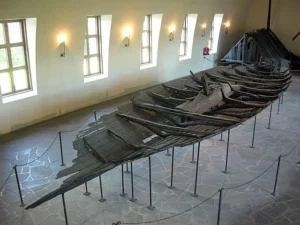 The Tune Ship