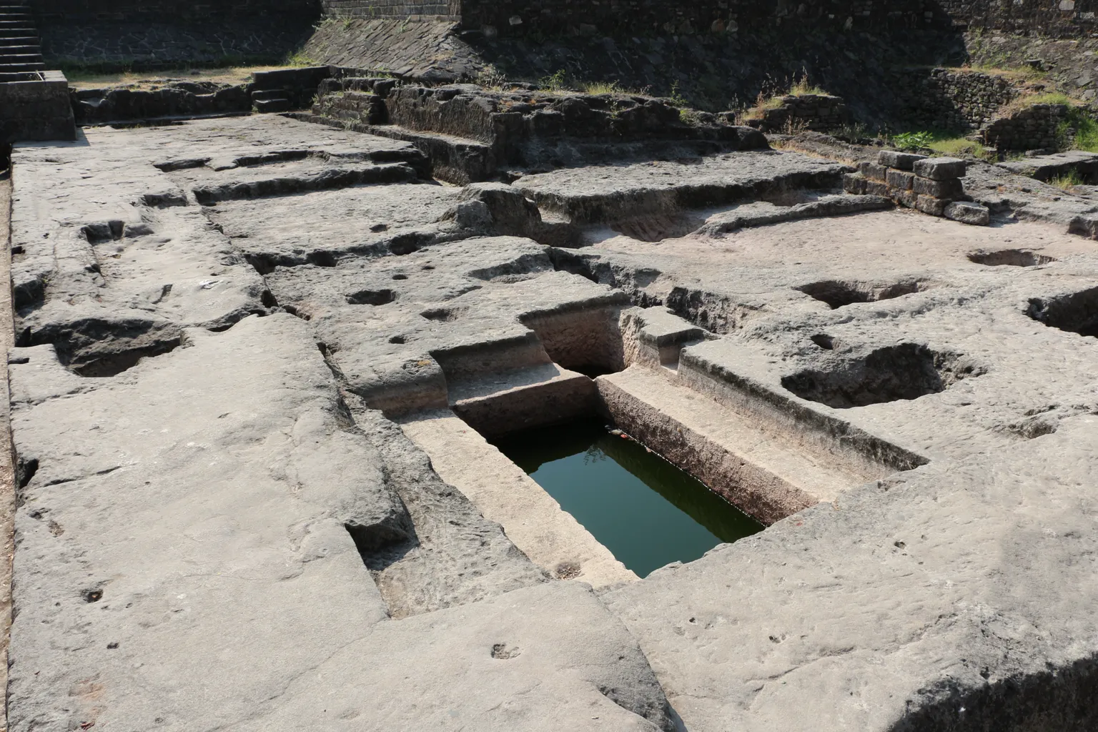 Uparkot Caves 2