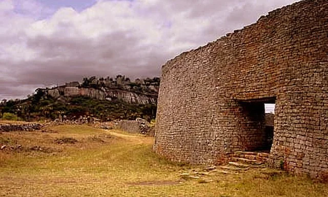 Architectural Features of Great Zimbabwe