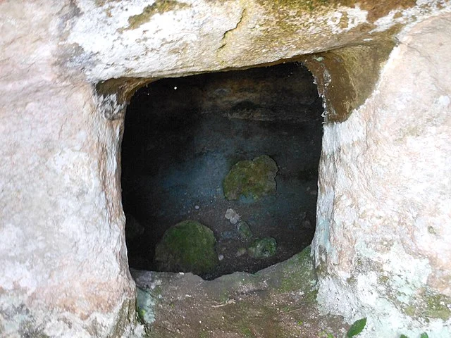 Discovery and Excavation of Necropolis of Su Crucifissu Mannu