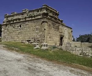 Nujais Shrine