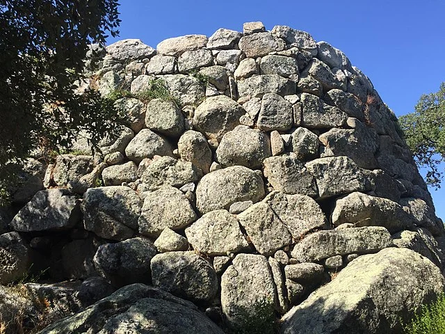 Construction Techniques of Nuraghe Majori