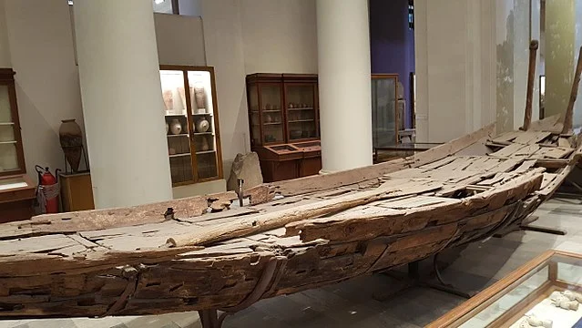 Construction of the Dahshur Boats