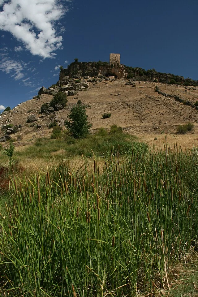 Discovery and Archaeological Significance of Cueva de los Casares