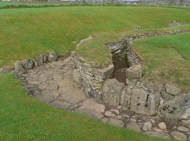 Discovery and Excavation of Carlungie Earth House