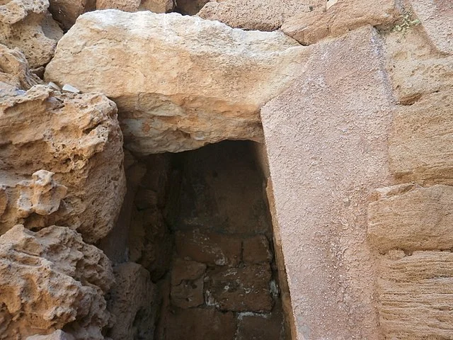 Excavations and Conservation of Nuraghe Palmavera