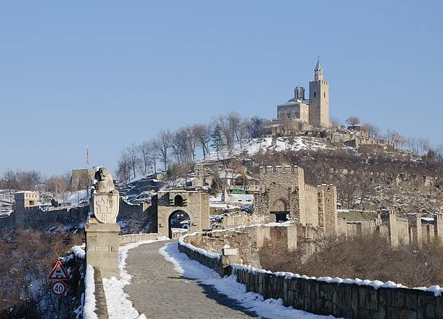 Historical Background of Tsarevets (fortress)