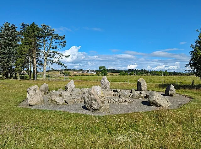 Structure and Features of Cullerlie Stone Circle