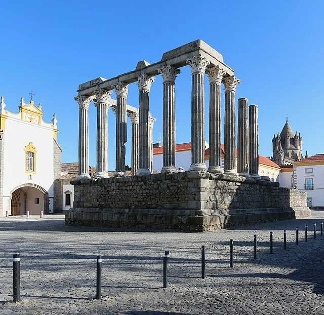 Architectural Features of Roman Temple of Évora