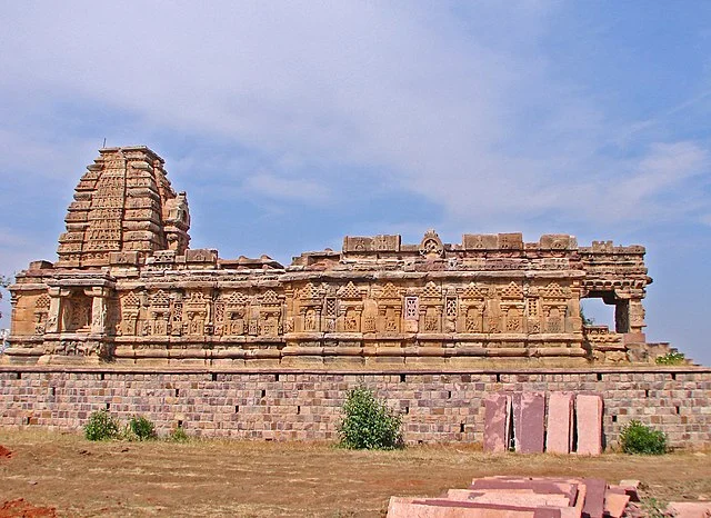 Architectural Significance of Papanatha Temple