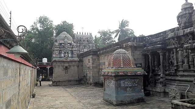 Architecture of Mela Kadambur Amirthakadeswarar Temple