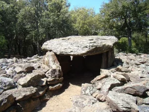 Coll de la Llosa Dolmen