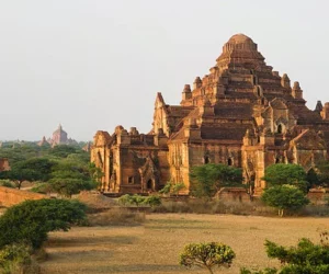 Dhammayangyi Temple