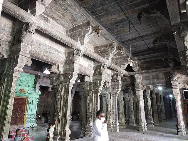 Historical Background of Ekambareswarar Temple (Kanchipuram)