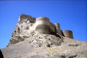 HoÅŸap Castle