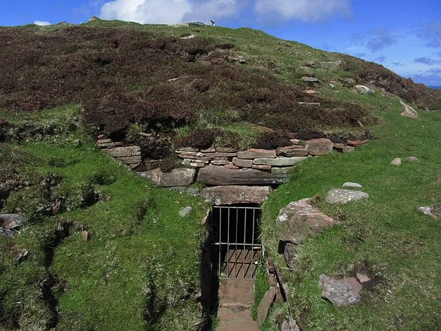 Location and Structure of Vinquoy Chambered Cairn Eday