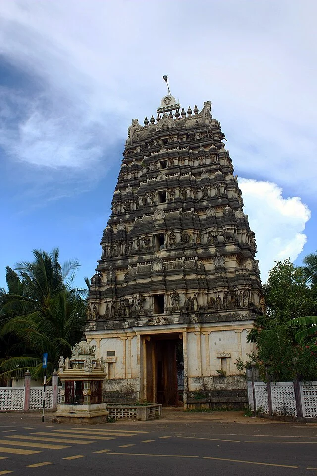 Maviddapuram Kandaswamy Temple