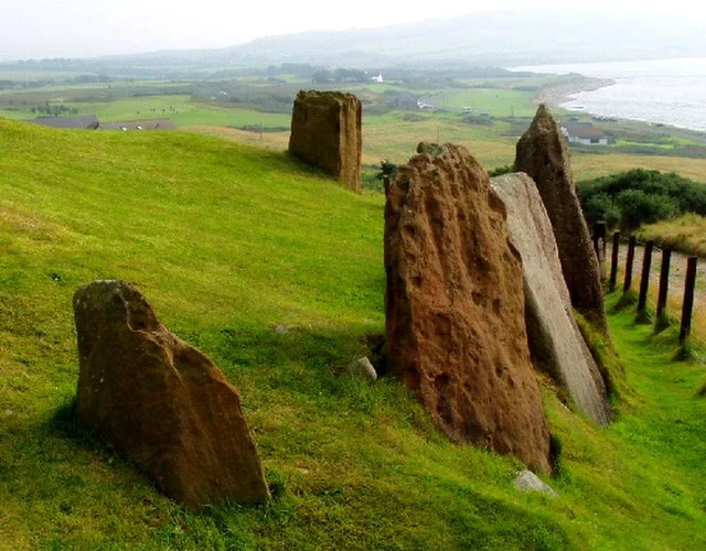 Significance in the Neolithic Context of Auchagallon Cairn