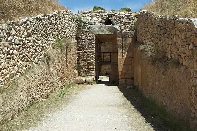 Mythological Significance of Tomb of Aegisthus