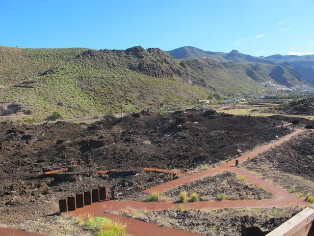 Preservation and Tourism of El Maipés Necropolis