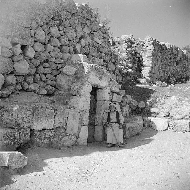 Religious Significance of Tomb of Lazarus