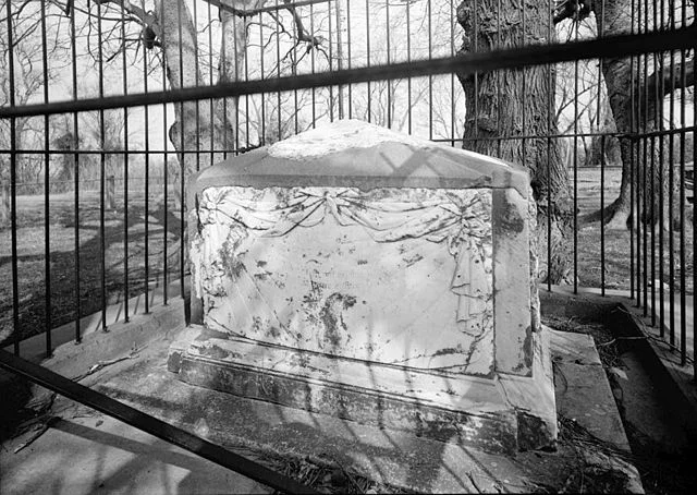 Tomb of Custis