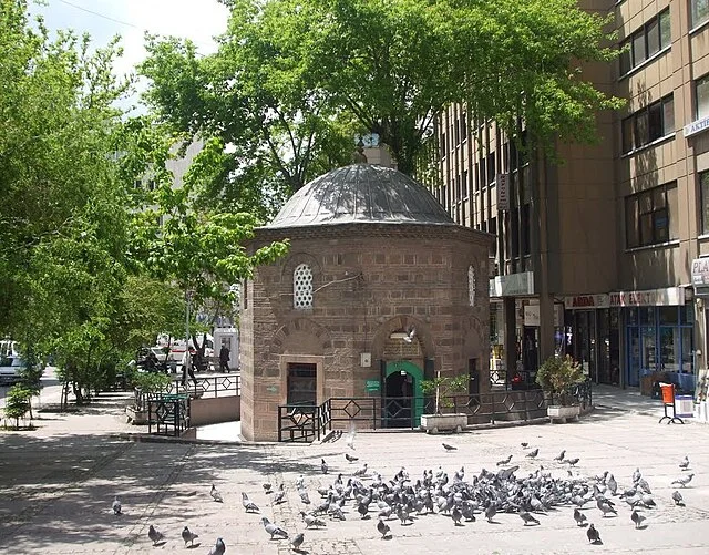 Location and Structure of Tomb of Karyağdı Hatun