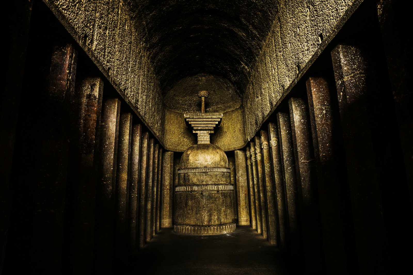 Bedse Caves: The Satavahana Columns of Maval, 60 BCE