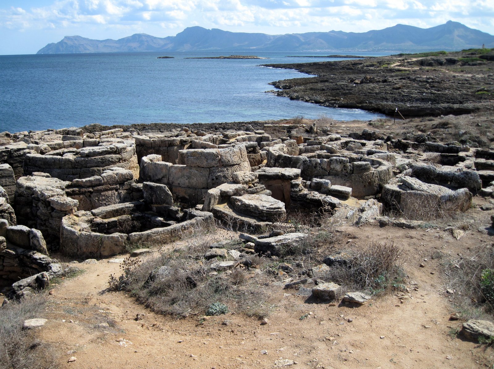 Inside Son Real: Mallorca’s Necropolis of 143 Tombs
