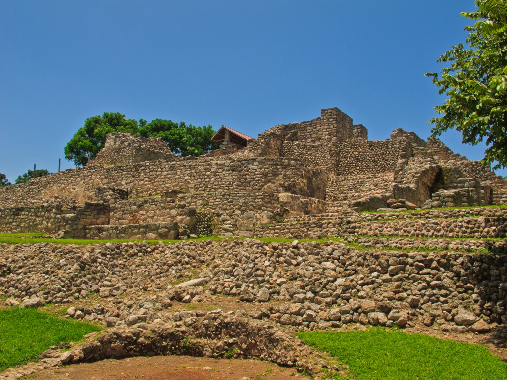 Acanceh maya ruins